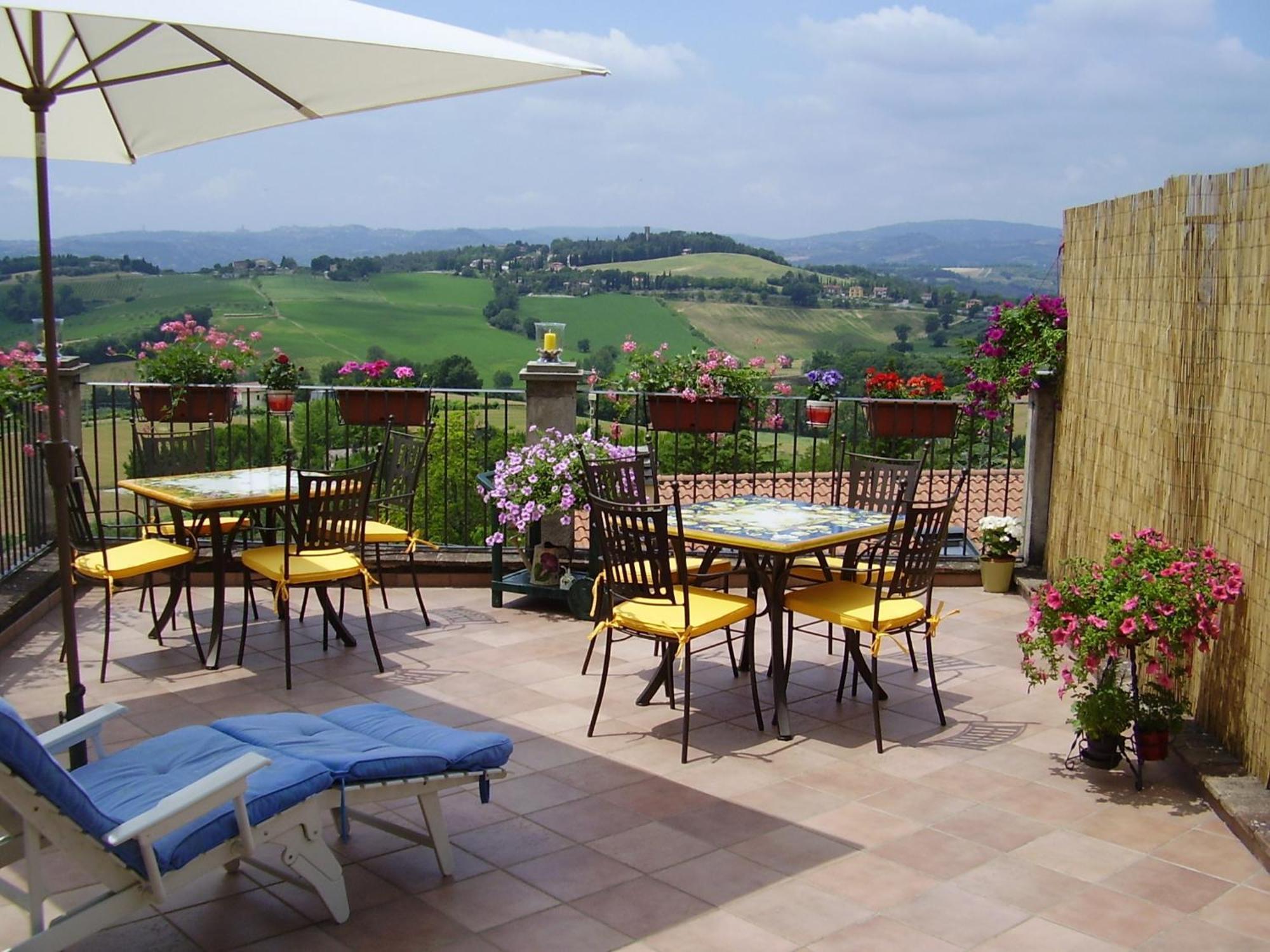 La Terrazza Fio...Rita Acomodação com café da manhã Ripa Exterior foto